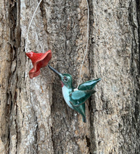 Load image into Gallery viewer, Ruby-Throated Hummingbird Ornament with Flower